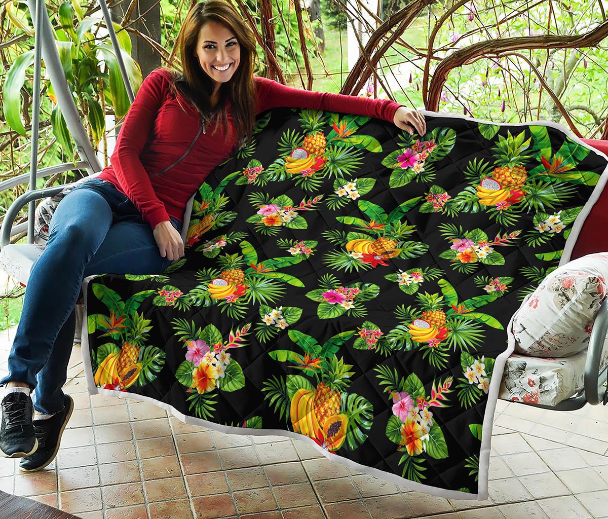 Black Tropical Hawaiian Pattern Print Quilt