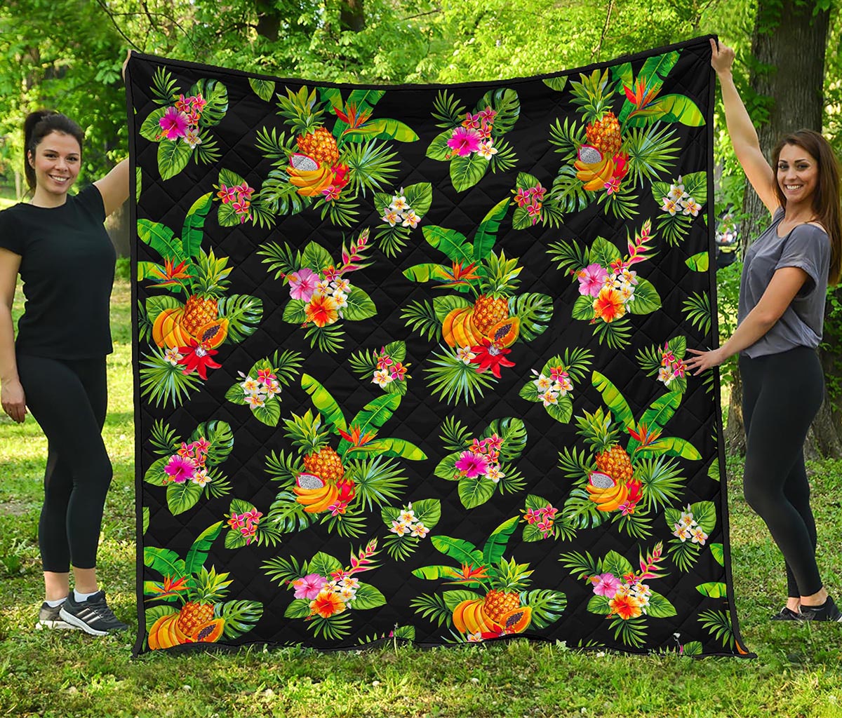 Black Tropical Hawaiian Pattern Print Quilt