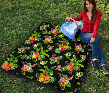 Black Tropical Hawaiian Pattern Print Quilt