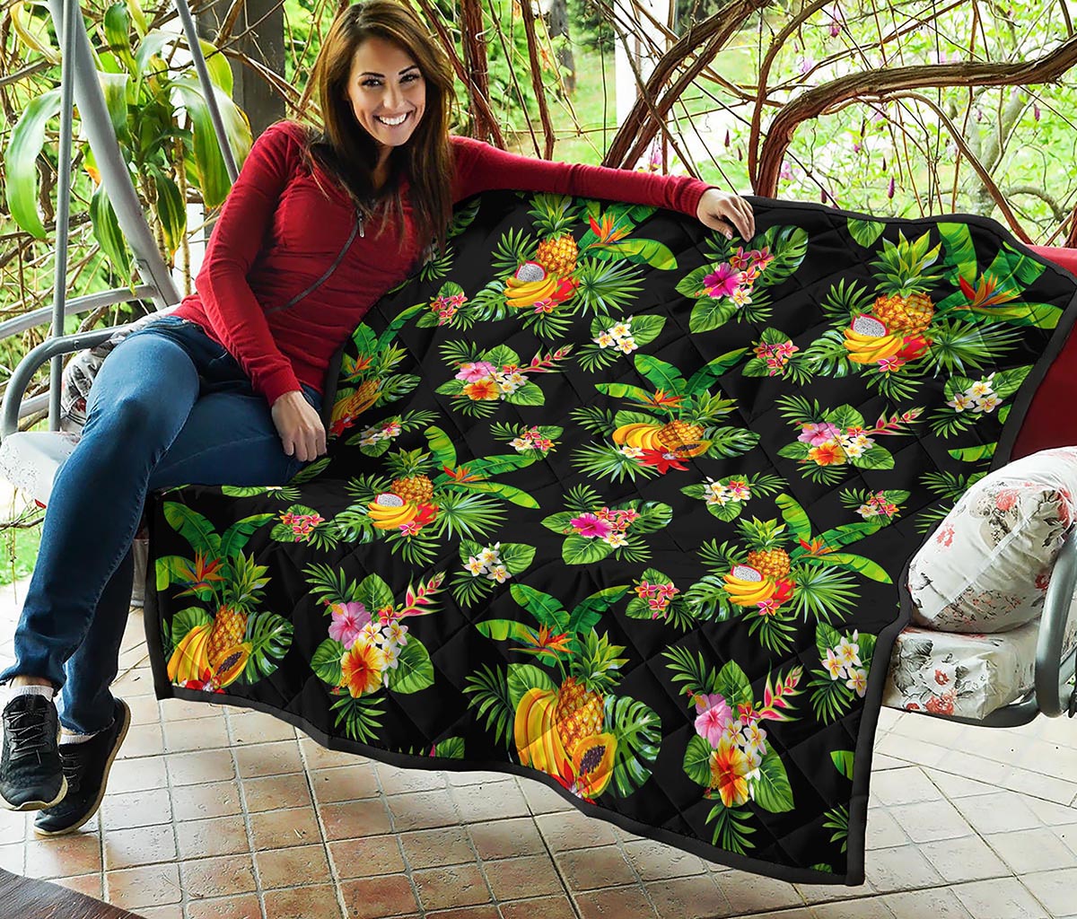 Black Tropical Hawaiian Pattern Print Quilt