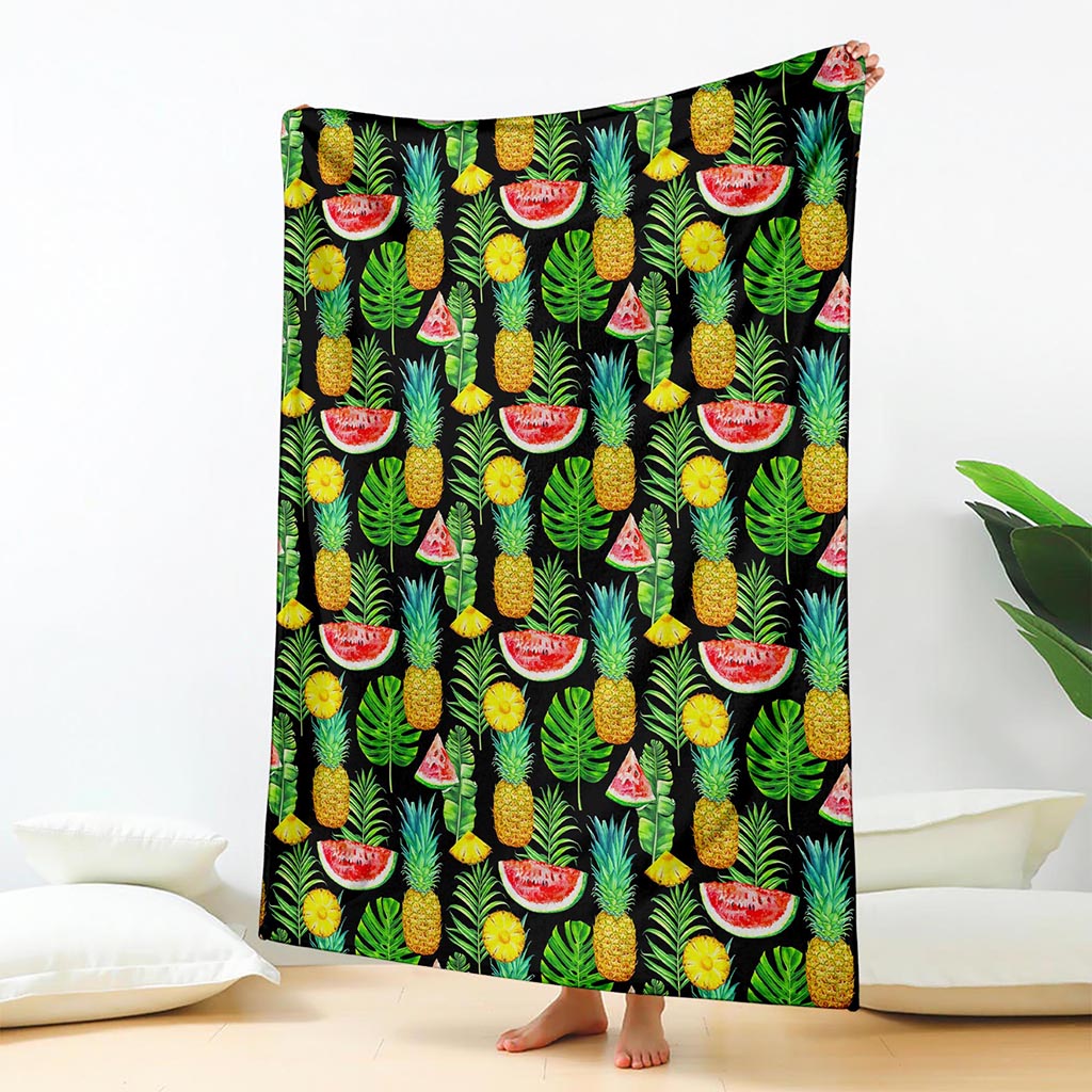 Black Tropical Pineapple Pattern Print Blanket