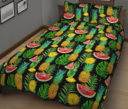 Black Tropical Pineapple Pattern Print Quilt Bed Set