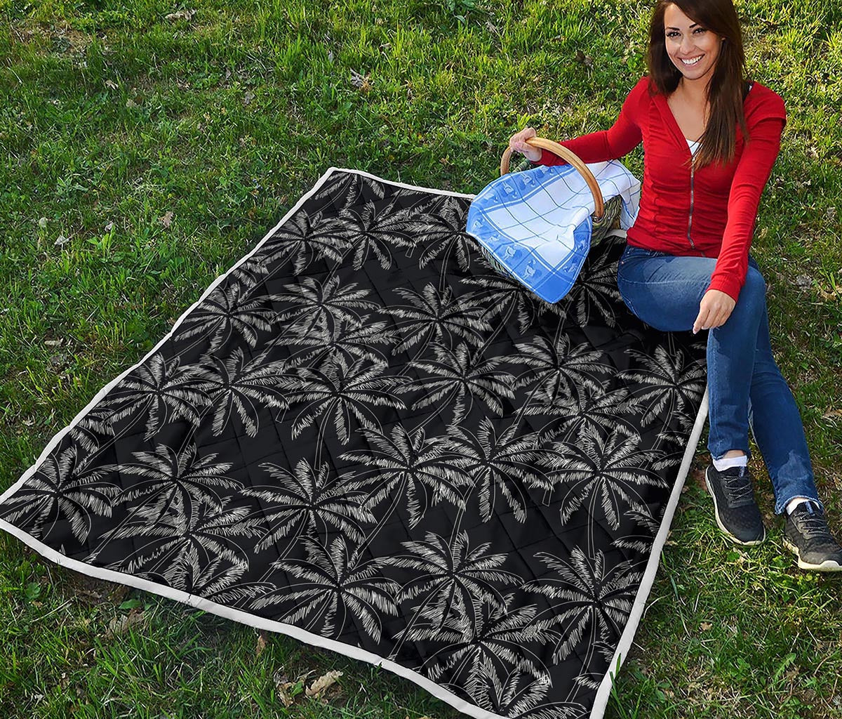 Black White Palm Tree Pattern Print Quilt