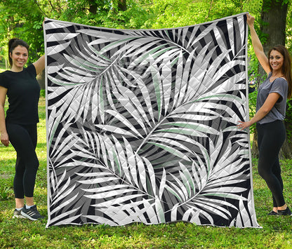 Black White Tropical Leaf Pattern Print Quilt