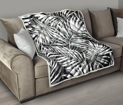 Black White Tropical Leaf Pattern Print Quilt