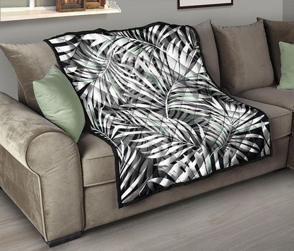 Black White Tropical Leaf Pattern Print Quilt
