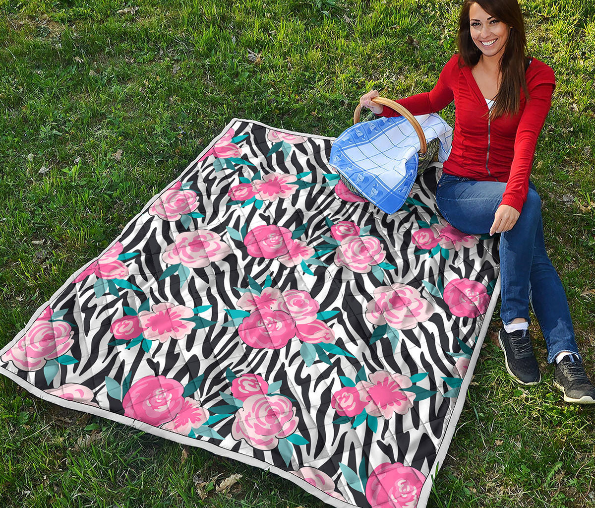 Black White Zebra Floral Pattern Print Quilt