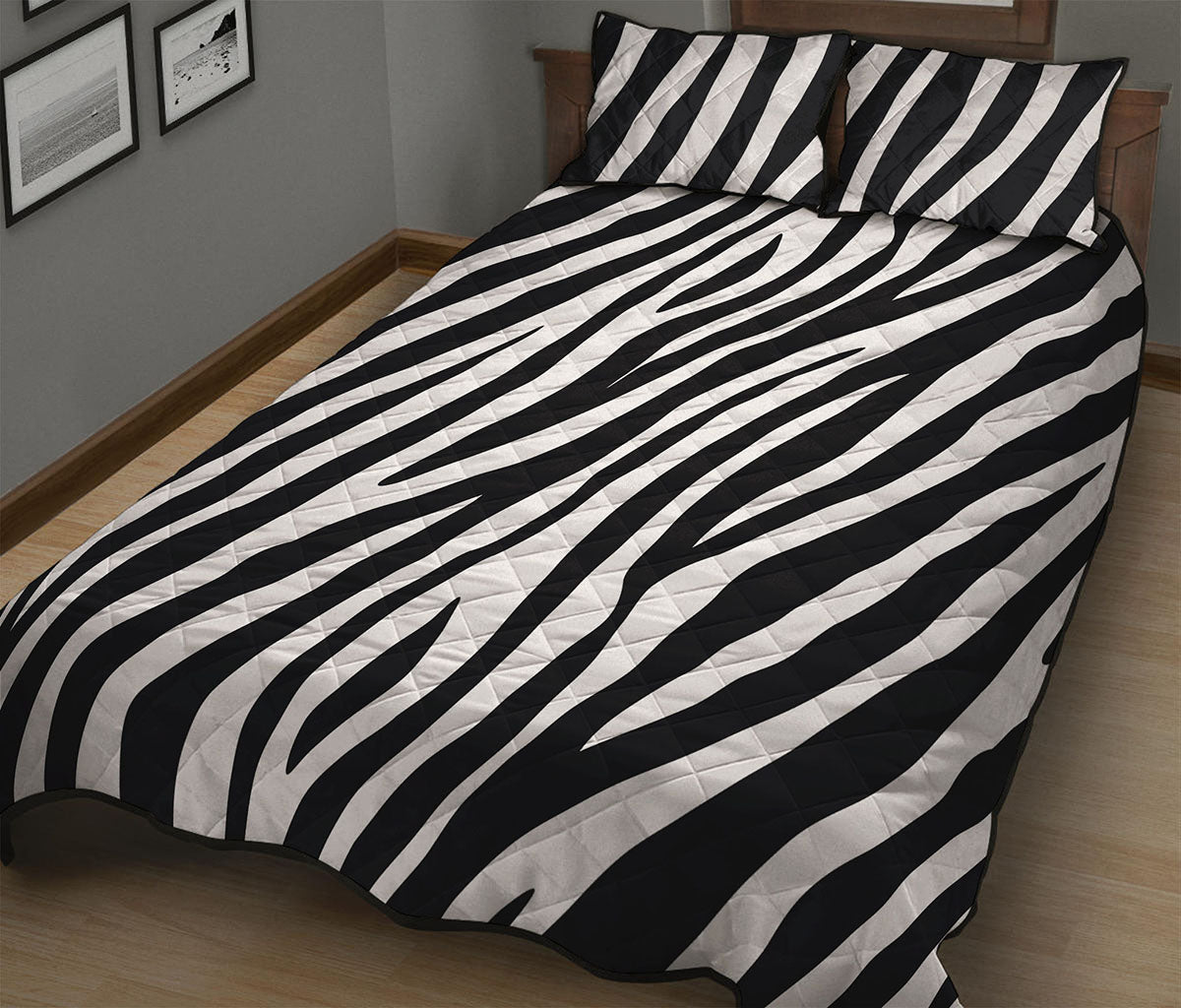 Black White Zebra Pattern Print Quilt Bed Set
