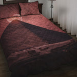 Bloody Moon Pyramid Print Quilt Bed Set