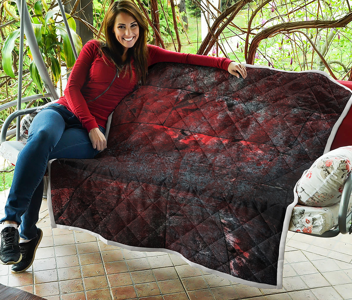 Bloody Room Print Quilt