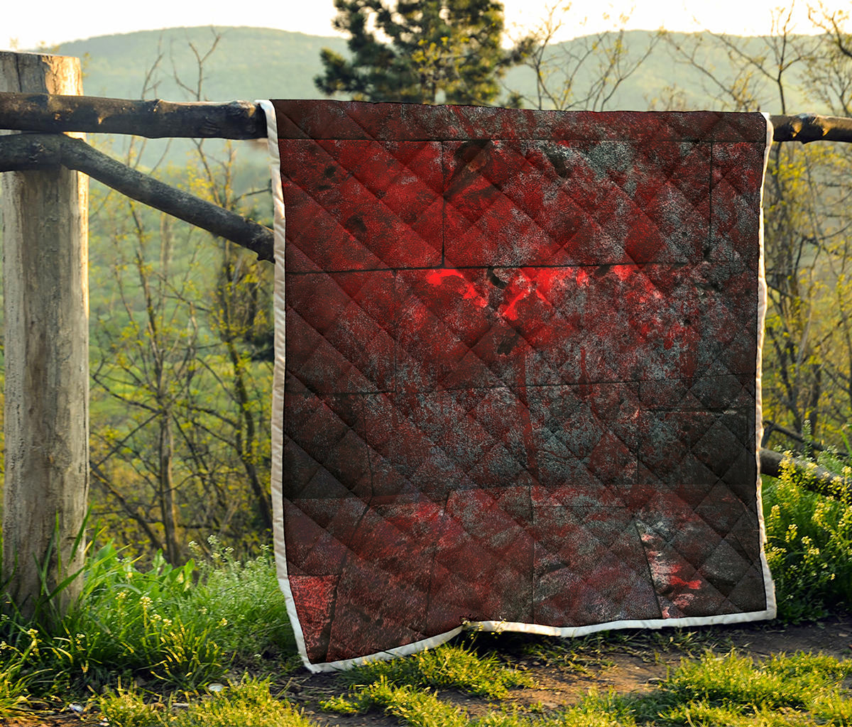 Bloody Room Print Quilt