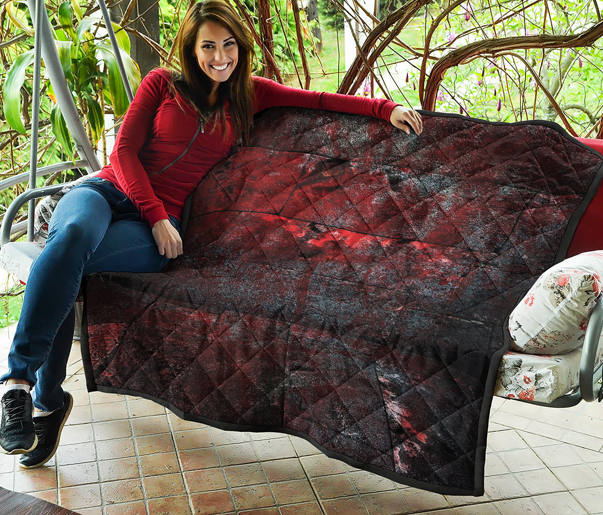 Bloody Room Print Quilt
