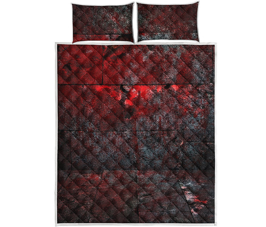 Bloody Room Print Quilt Bed Set