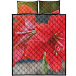 Blooming Amaryllis Print Quilt Bed Set