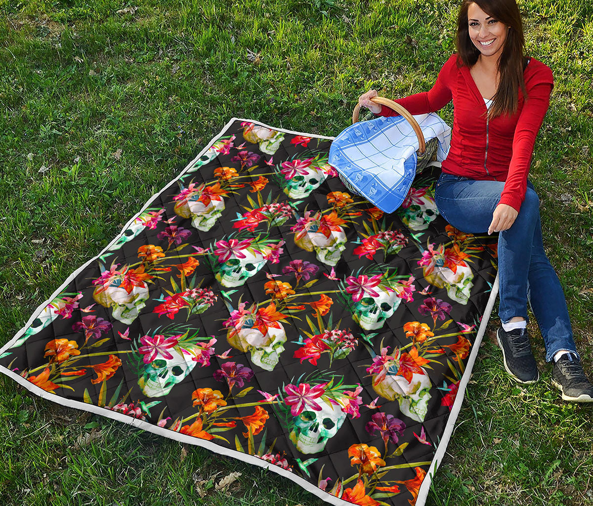 Blossom Flowers Skull Pattern Print Quilt