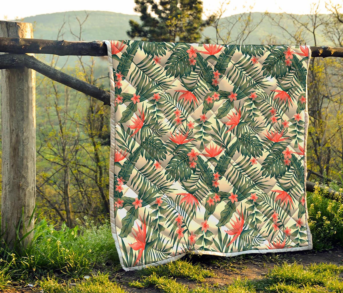 Blossom Tropical Leaves Pattern Print Quilt