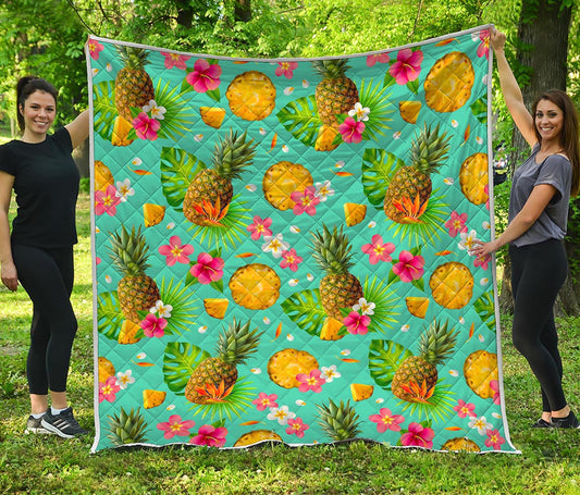 Blue Aloha Pineapple Pattern Print Quilt