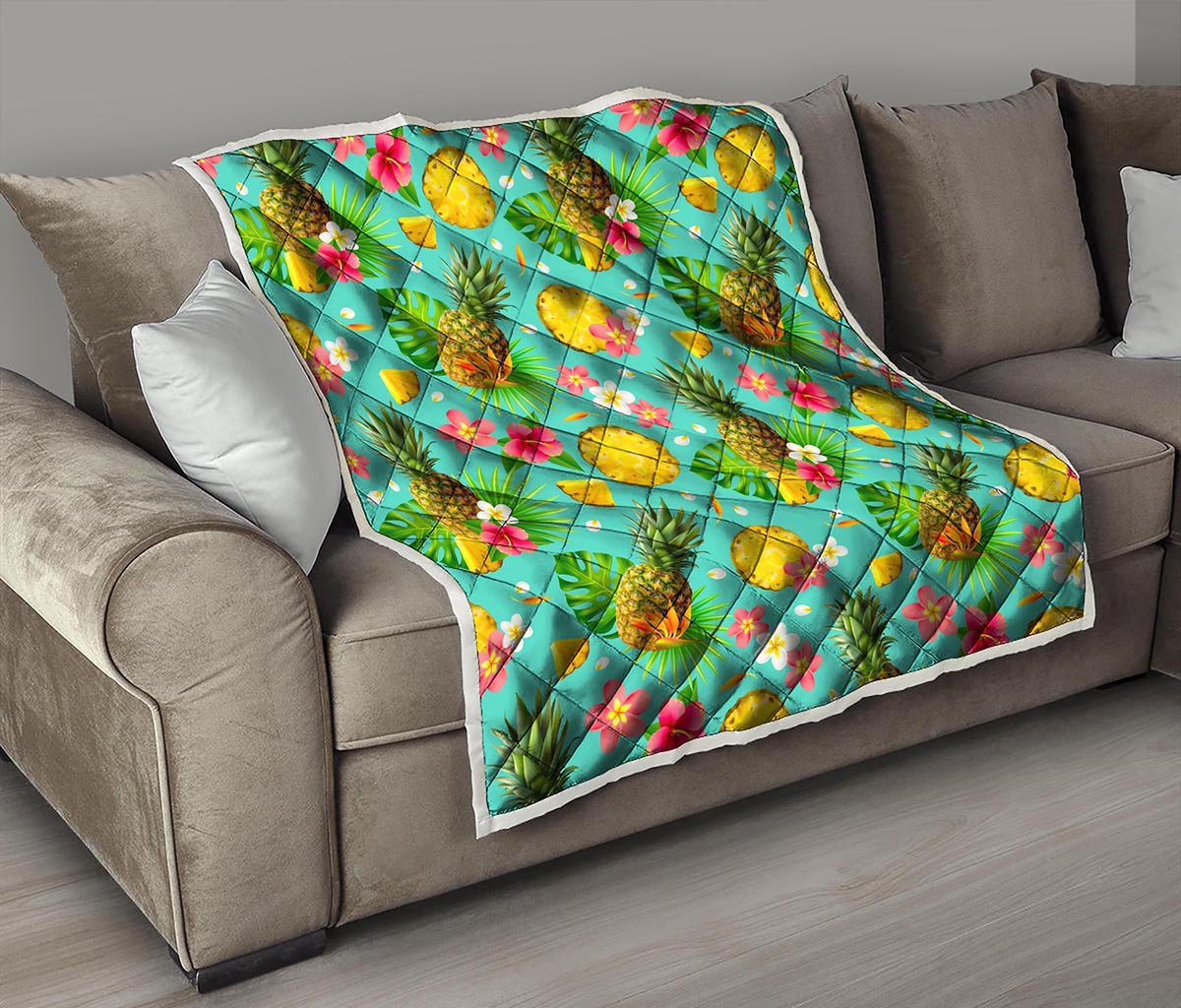 Blue Aloha Pineapple Pattern Print Quilt