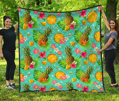 Blue Aloha Pineapple Pattern Print Quilt