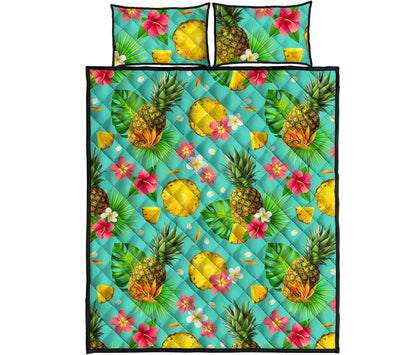 Blue Aloha Pineapple Pattern Print Quilt Bed Set