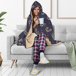 Blue And Beige Mantis Pattern Print Hooded Blanket