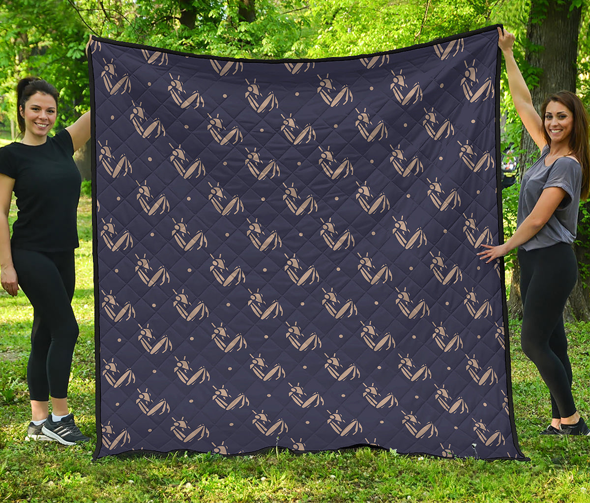 Blue And Beige Mantis Pattern Print Quilt