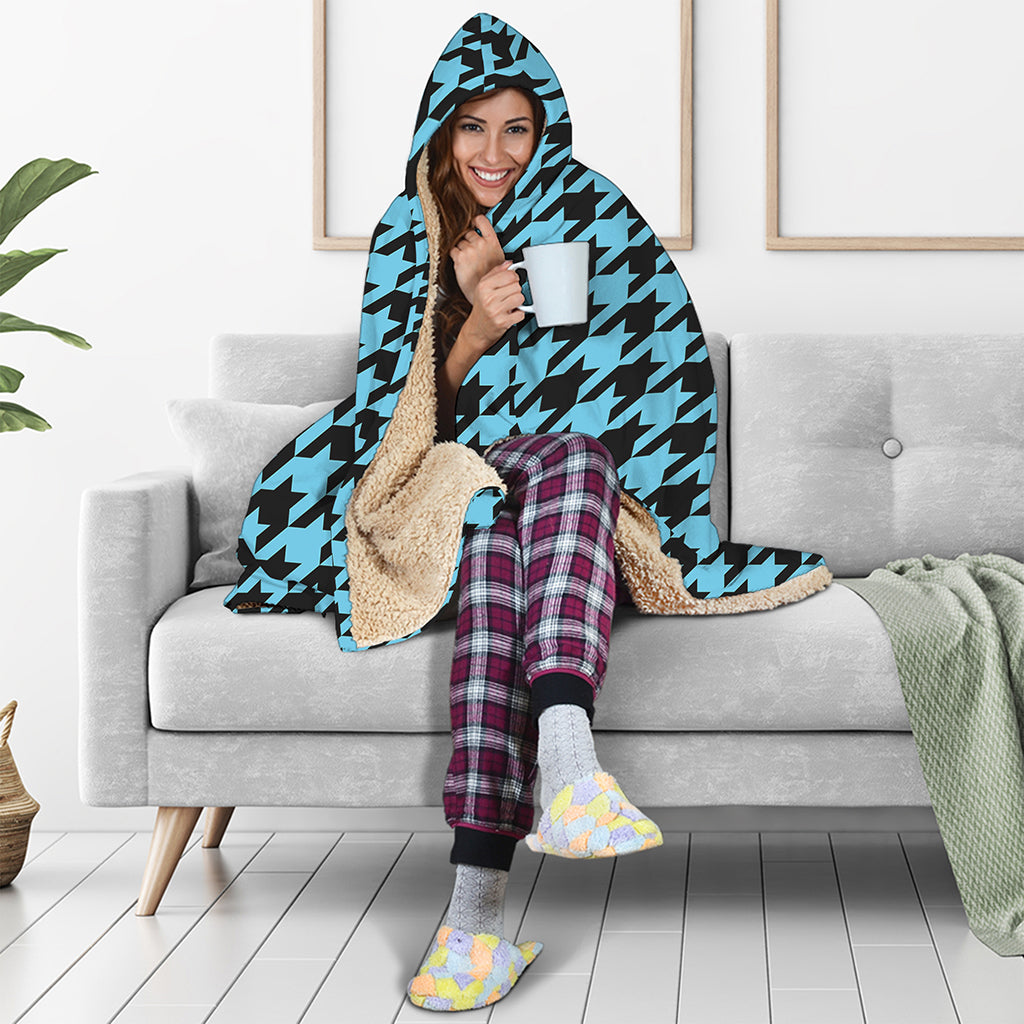 Blue And Black Houndstooth Pattern Print Hooded Blanket