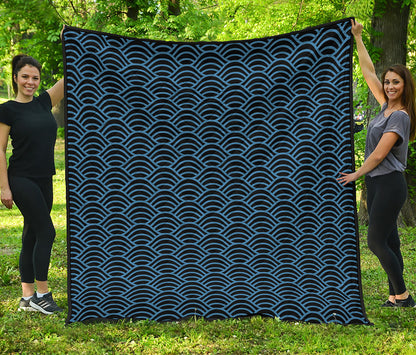 Blue And Black Japanese Pattern Print Quilt