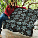Blue And Black Sea Turtle Pattern Print Quilt