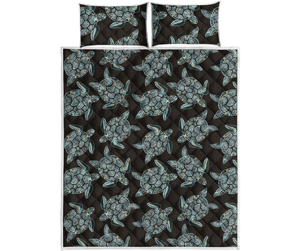 Blue And Black Sea Turtle Pattern Print Quilt Bed Set