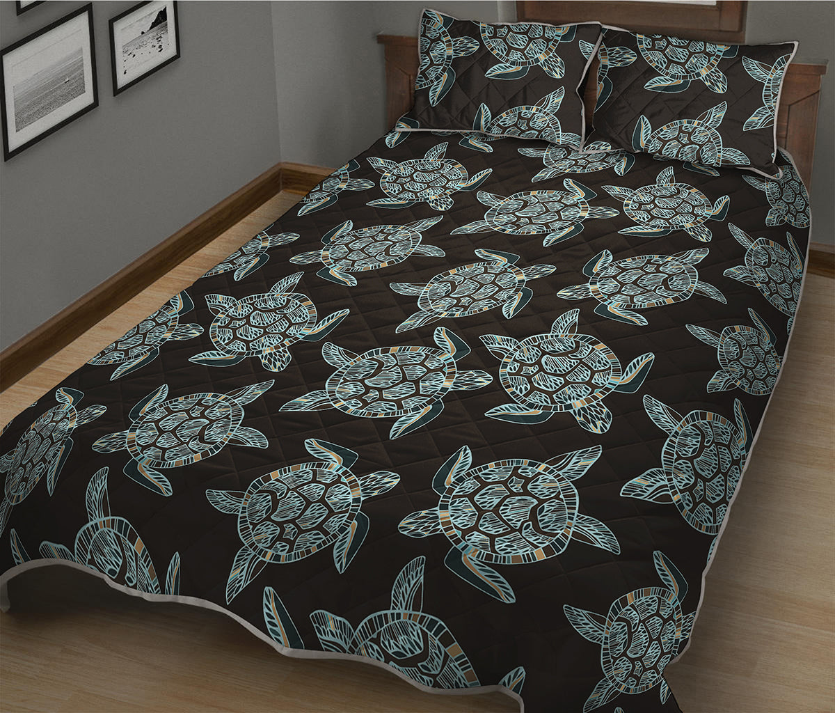 Blue And Black Sea Turtle Pattern Print Quilt Bed Set