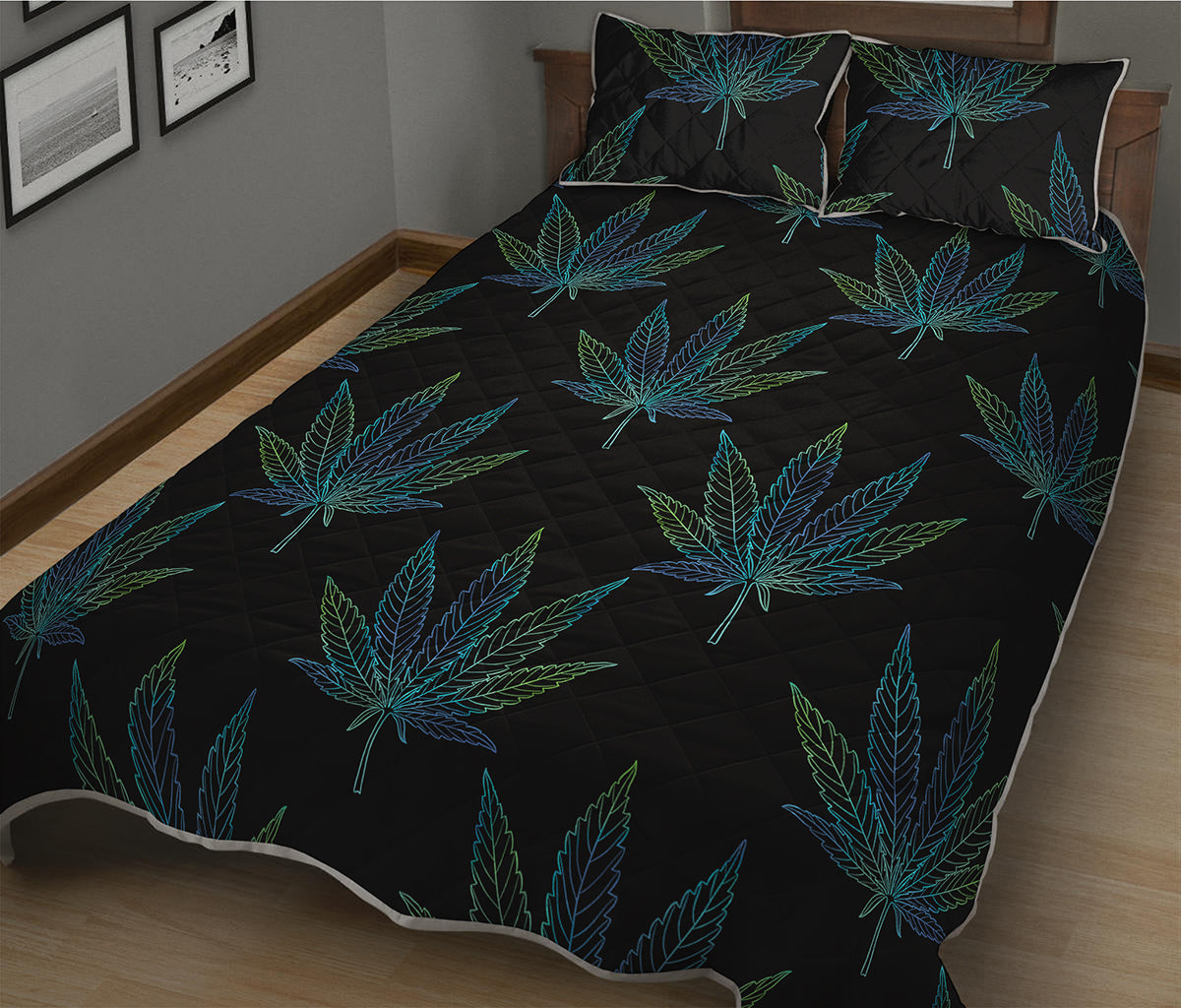 Blue And Green Weed Leaf Pattern Print Quilt Bed Set