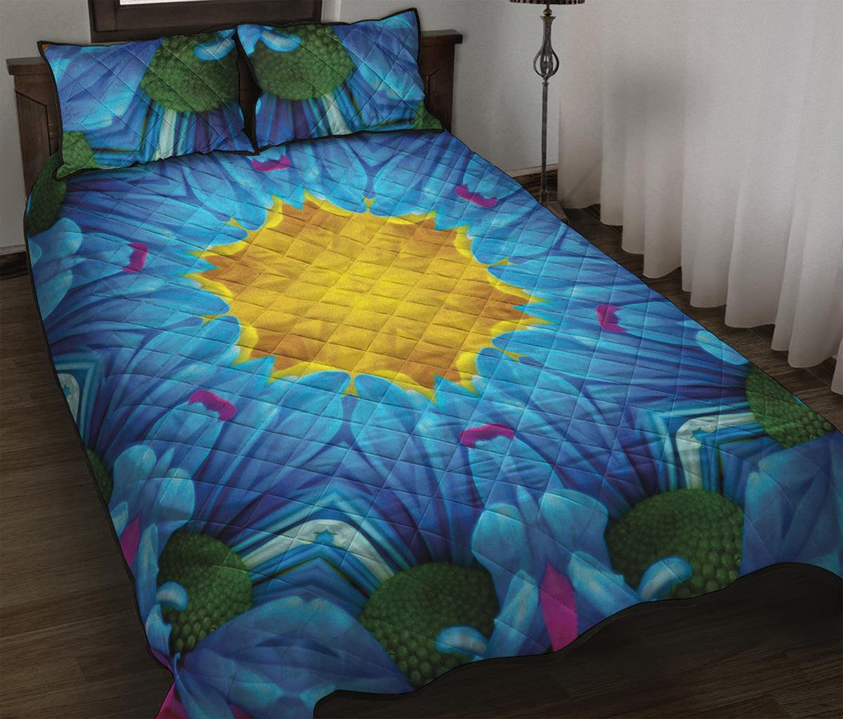 Blue And Pink Flowers Kaleidoscope Print Quilt Bed Set