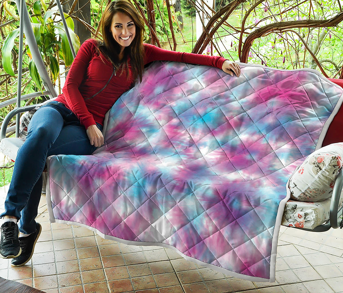 Blue And Purple Shibori Tie Dye Print Quilt