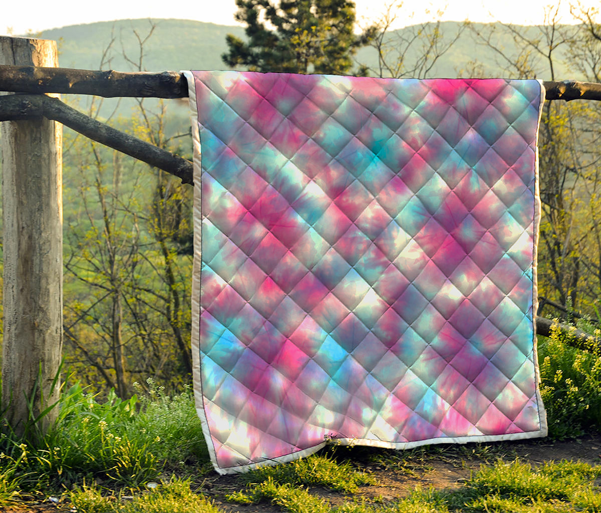 Blue And Purple Shibori Tie Dye Print Quilt
