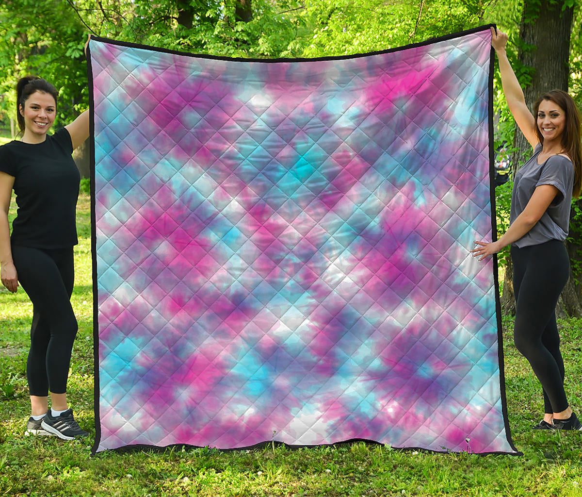Blue And Purple Shibori Tie Dye Print Quilt