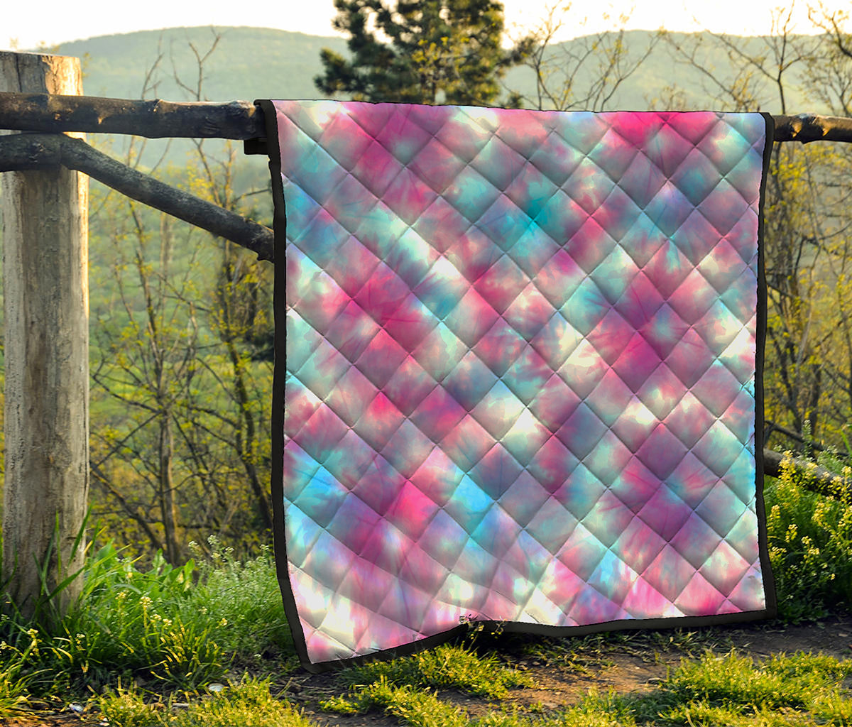 Blue And Purple Shibori Tie Dye Print Quilt