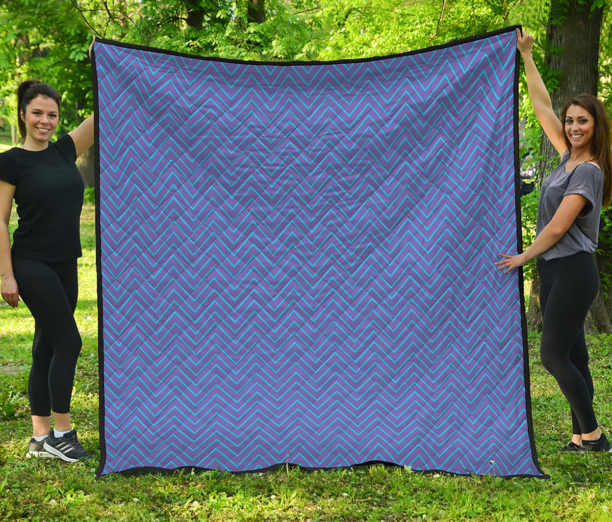 Blue And Purple Zigzag Pattern Print Quilt
