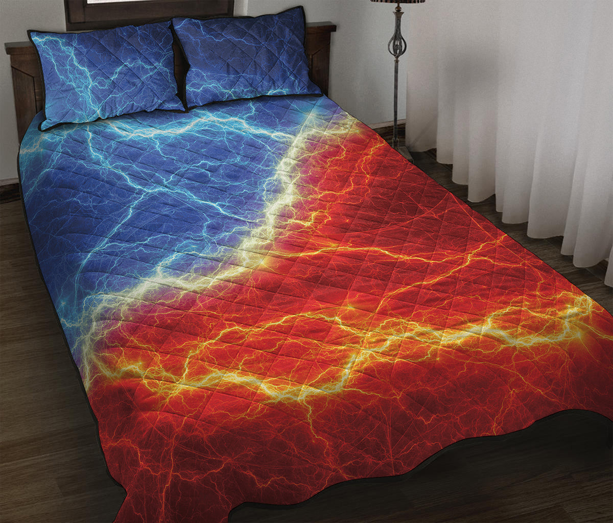 Blue And Red Lightning Print Quilt Bed Set