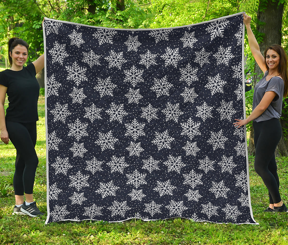 Blue And Silver Snowflake Pattern Print Quilt