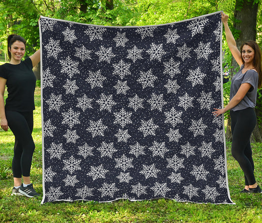 Blue And Silver Snowflake Pattern Print Quilt