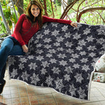 Blue And Silver Snowflake Pattern Print Quilt