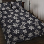 Blue And Silver Snowflake Pattern Print Quilt Bed Set