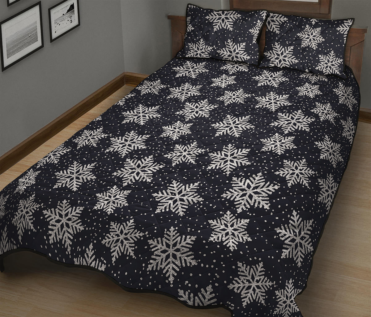 Blue And Silver Snowflake Pattern Print Quilt Bed Set