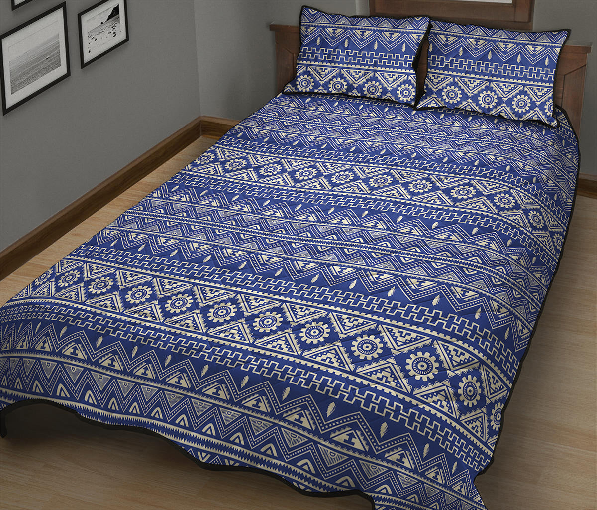 Blue And White African Pattern Print Quilt Bed Set