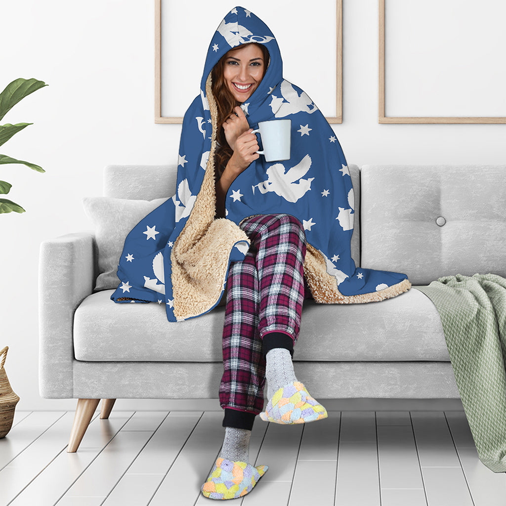 Blue And White Angel Pattern Print Hooded Blanket