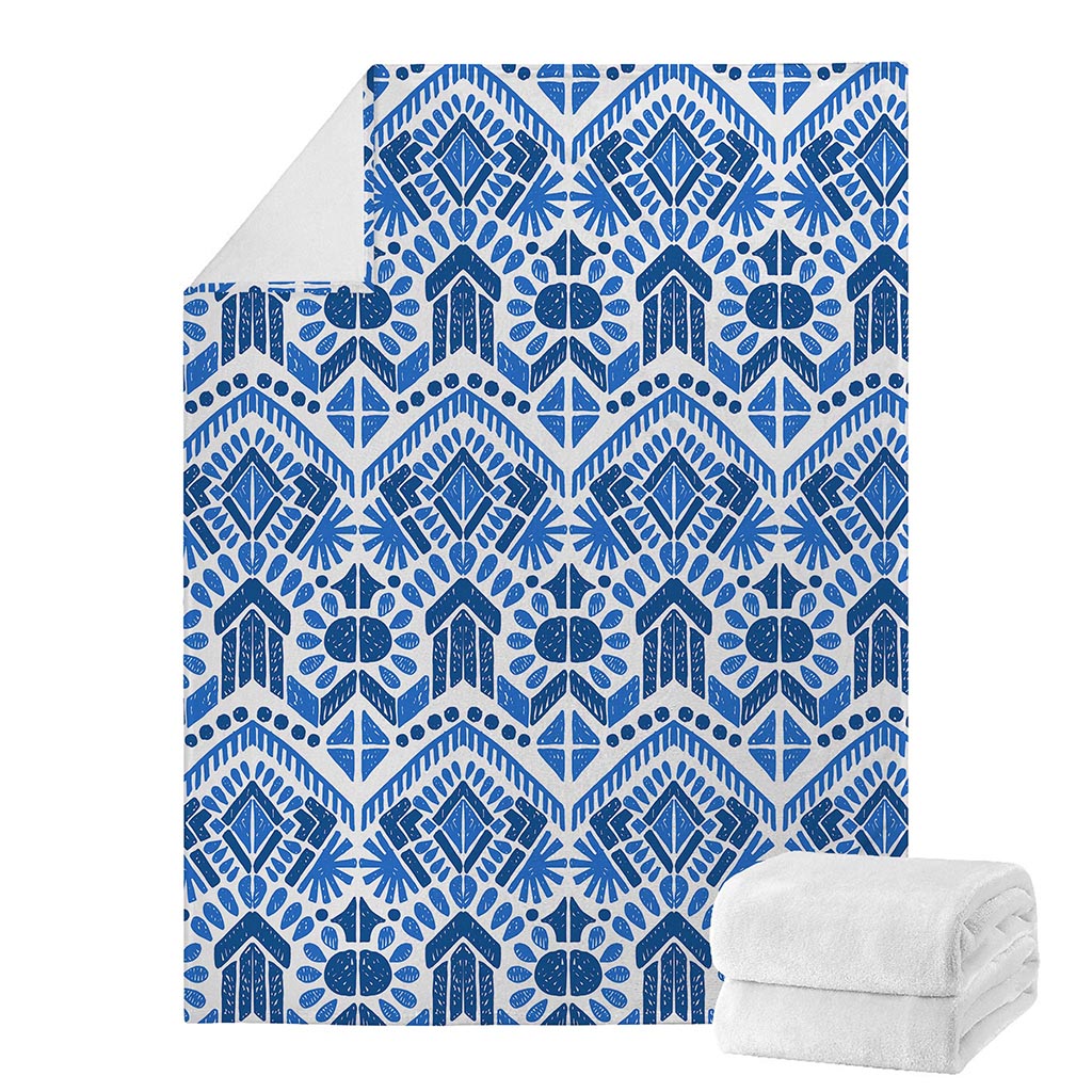 Blue And White Aztec Pattern Print Blanket