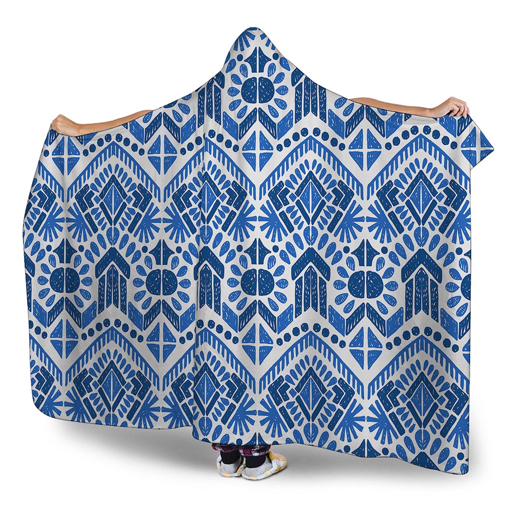 Blue And White Aztec Pattern Print Hooded Blanket