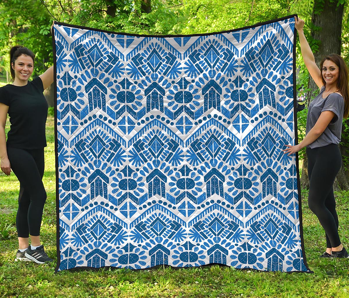 Blue And White Aztec Pattern Print Quilt