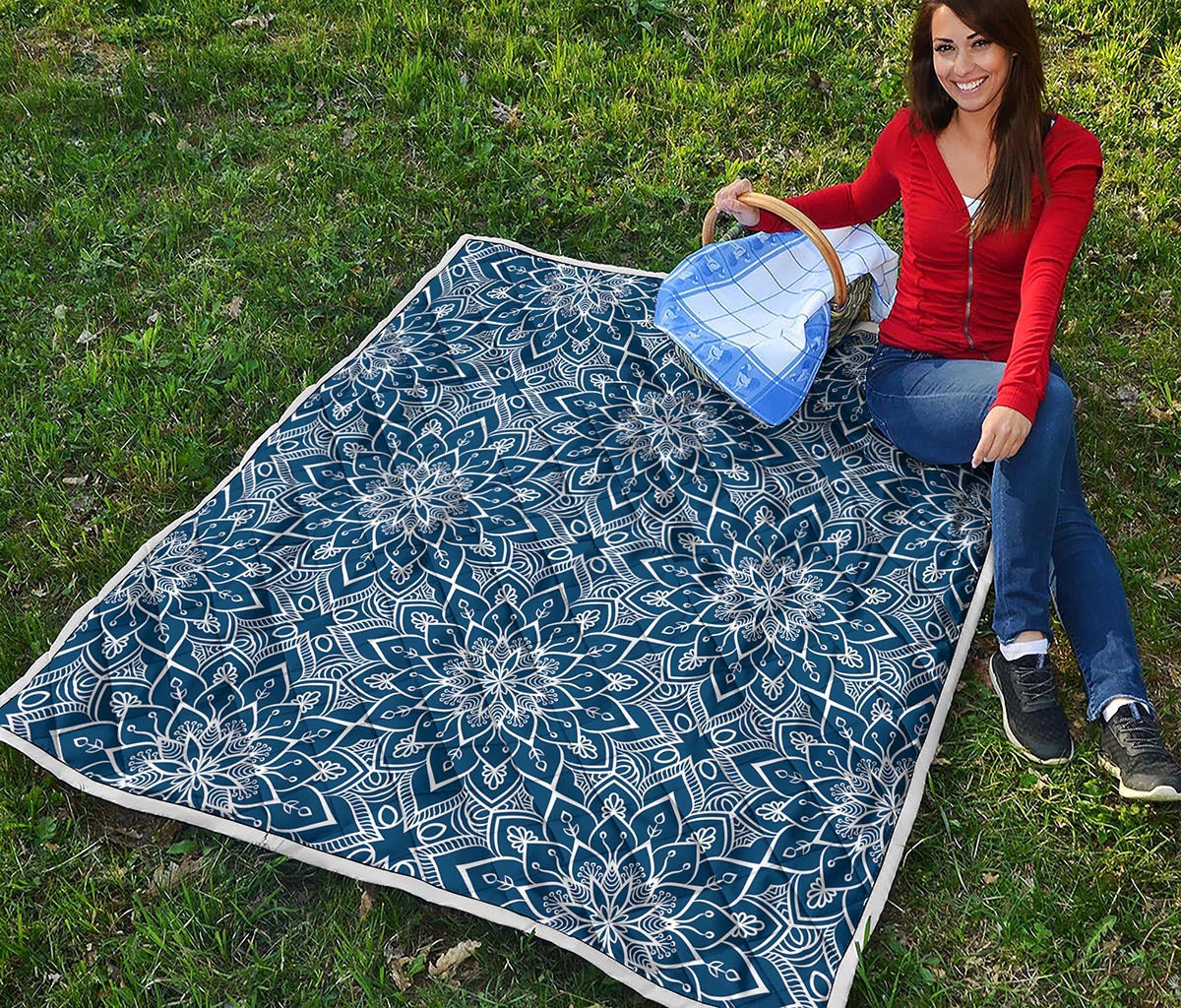 Blue And White Bohemian Mandala Print Quilt